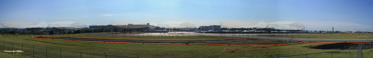 Paine Field Panorama - Click to zoom !