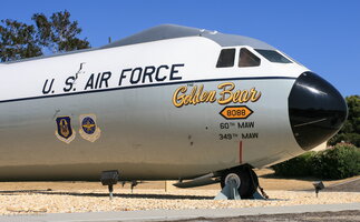 Lockheed C-141B Starlifter