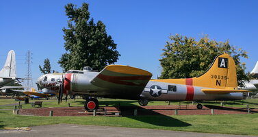 Boeing B-17G Flying Fortress "Virgin's Delight"