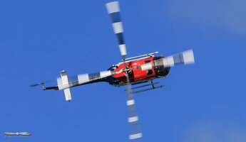 Chuck Aaron aerobatics in Bo105