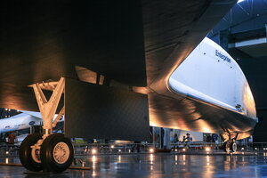 Enterprise OV-101 Orbiter (Space Shuttle article for atmospheric tests)