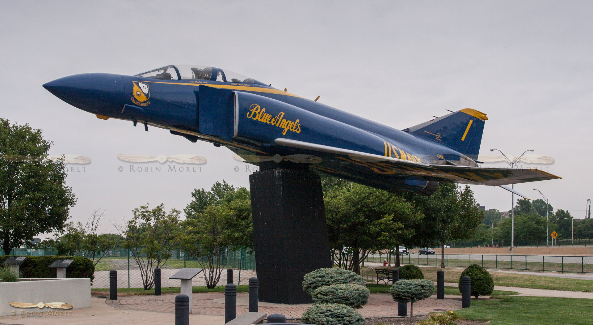 Blue Angels F 4j Phantom Ii Daedalum Photos By Robin Moret - 