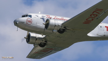 Dakota's 70th birthday : Unique Douglas DC-2