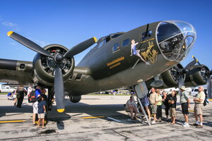 Boeing B-17F Flying Fortress "Memphis" Belle