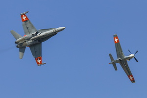 P-51 & F/A-18 Swiss heritage flight