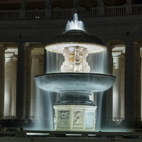 Fontana Gregoriana, Saint Peter's Square
