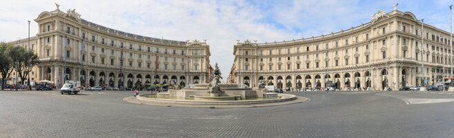 Piazza della Republica