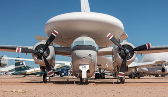 Grumman E-1B / WF-2 Tracer