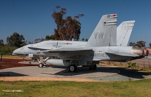 McDonnell Douglas F/A-18A Hornet