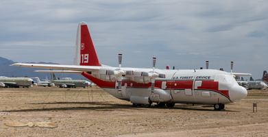USFS C-130H air tanker
