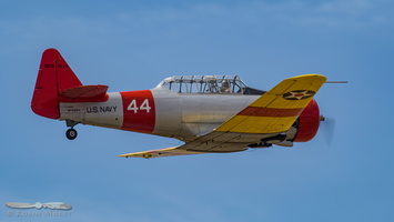 North American SNJ-4 Texan (T-6)