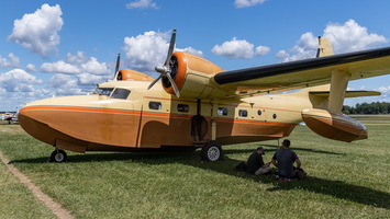 Grumman Mallard N1888T
