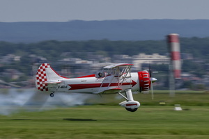 WACO UPF-7 F-AZLC
