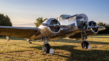 AT-11 KANSAN, N15KK, 42-37620, c/n 4616