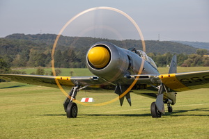  MG 2216