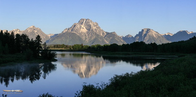 Mt Moran over Oxbow Bend - Click to zoom !