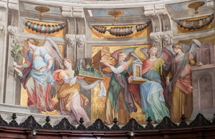 Angels with symbols of the mysteries of Mary (Ciampelli, 16th AD)